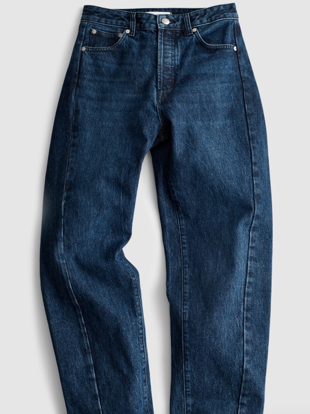 Madewell Barrel-Leg Jeans in Mckinney wash; size 33. Rigid.